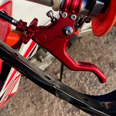 Accessoire Moto - MotorcycleStuntClutch™ - Rouge - All in 1